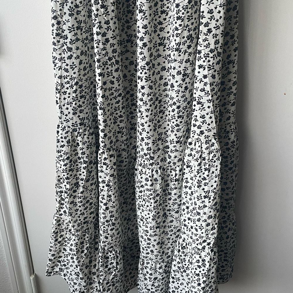 Blush (maternity) Black and White Flutter Sleeve Sundress - Picture 9 of 9